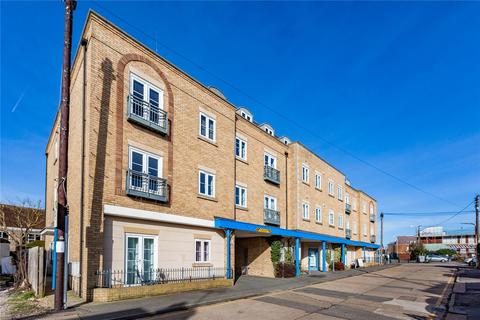 2 bedroom apartment for sale, The Forge, Woodlands Road, Wickford, Essex, SS12