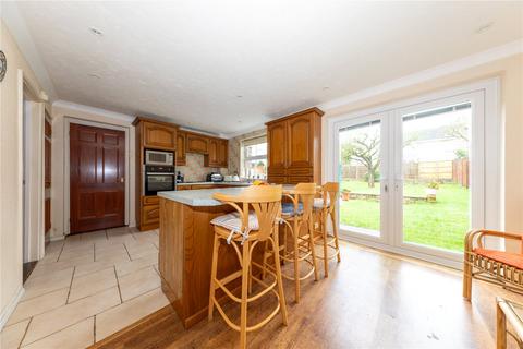 3 bedroom detached house for sale, Westbury Lane, Newport Pagnell, Buckinghamshire, MK16
