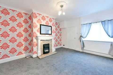 undefined, KNOTTINGLEY WF11