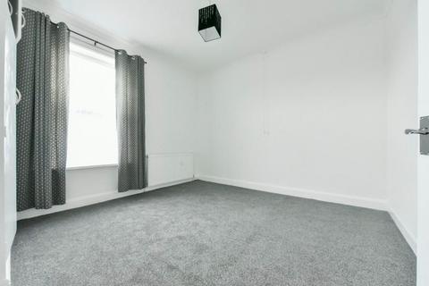 undefined, KNOTTINGLEY WF11