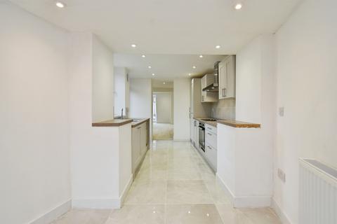 3 bedroom end of terrace house for sale, Clifton Crescent, Aberdare