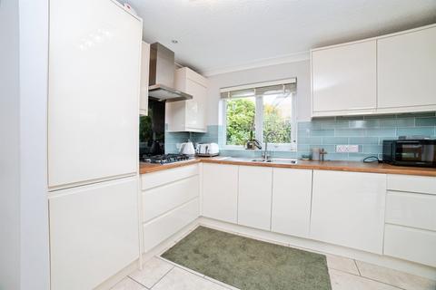 2 bedroom detached bungalow for sale, Lilac Grove, Alfreton DE55