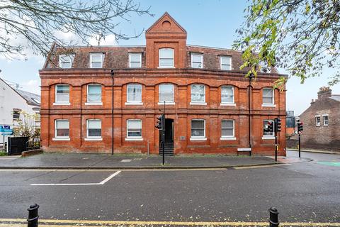 1 bedroom ground floor flat for sale, Upper Marlborough Road, St. Albans
