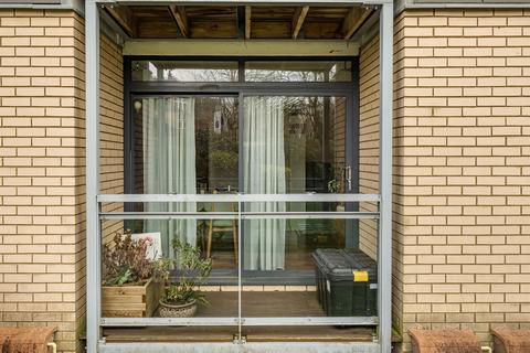 undefined, Newsom Place, St. Albans
