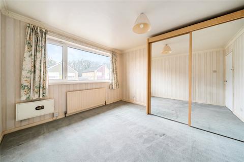 4 bedroom semi-detached house for sale, Montfort Close, Horsforth, Leeds, West Yorkshire