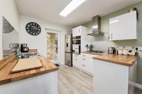 undefined, Cloakham Drive, Axminster