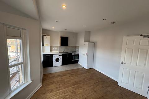 1 bedroom flat to rent, Clive Street. Cardiff