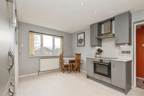 4 bedroom detached house for sale, Moffat Close, BRADFORD