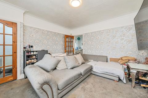 3 bedroom end of terrace house for sale, Torre Grove, Bradford