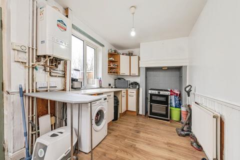 3 bedroom end of terrace house for sale, Torre Grove, Bradford