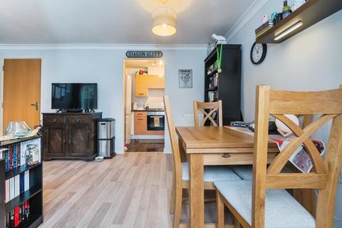 1 bedroom ground floor flat for sale, Bursledon Road, Southampton