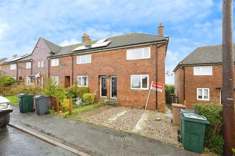2 bedroom end of terrace house for sale, Tennyson Road, Ashford