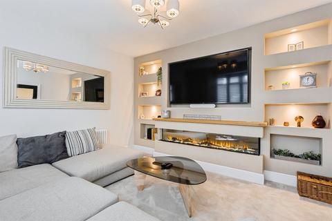 4 bedroom detached house for sale, Livingstone Road, Burgess Hill