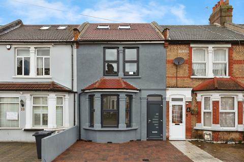 Sandyhill Road, Ilford