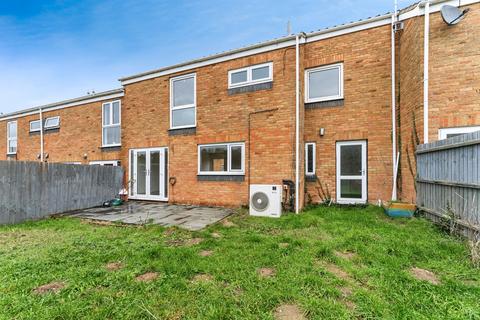 3 bedroom terraced house for sale, Chestnut Way, Raf Lakenheath, Brandon