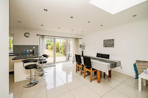 4 bedroom semi-detached house for sale, Alvista Avenue, Taplow, Maidenhead