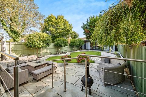 undefined, Westlands Close, Slough