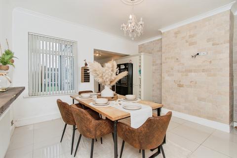 undefined, Ashton Road, Castleford