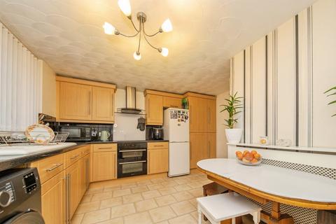 undefined, Falcon Crescent, Colchester