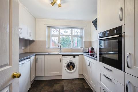 undefined, Burr Tree Drive, LEEDS