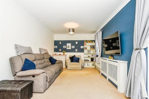 undefined, Grayling Close, Calne