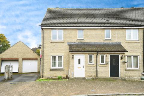 Buzzard Road, Calne