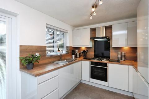 3 bedroom detached house for sale, Hartland Drive, Sothall, Sheffield