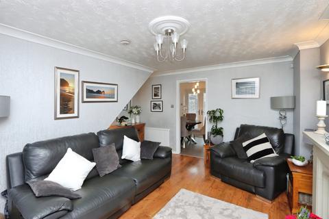 3 bedroom detached house for sale, Hartland Drive, Sothall, Sheffield
