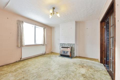 3 bedroom semi-detached house for sale, Wythburn Road, CHESTERFIELD