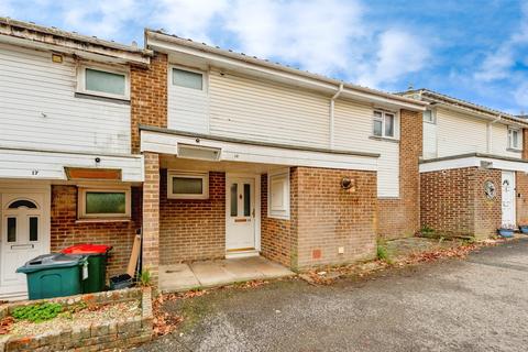 Greenwood Court, Crawley