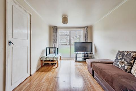 3 bedroom terraced house for sale, Greenwood Court, Crawley