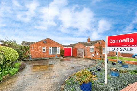 3 bedroom detached bungalow for sale, Ashfield Road, Carterton
