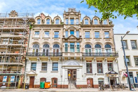 1 bedroom apartment for sale, Westgate Street, Cardiff
