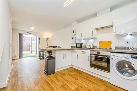 undefined, Gwern Catherine, Capel Llanilltern, Cardiff