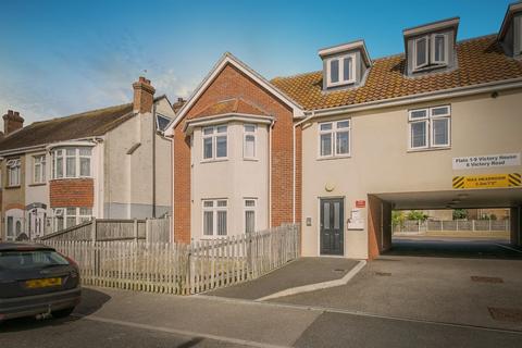 1 bedroom apartment for sale, Victory Road, Clacton-On-Sea