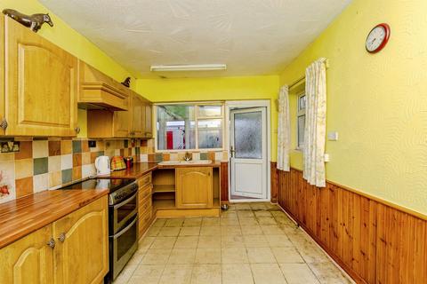 2 bedroom detached bungalow for sale, Wolverhampton Road, Cannock