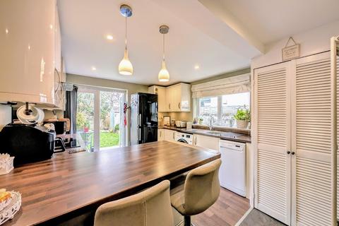 1 bedroom ground floor flat for sale, Eastcourt Road, Worthing