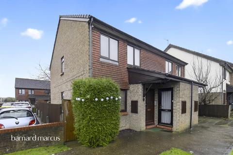 Godwin Close, Epsom