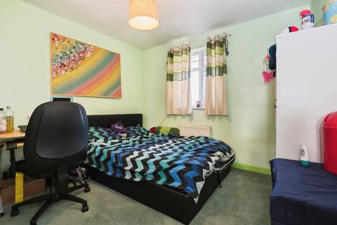 undefined, Benny Hill Close, Eastleigh