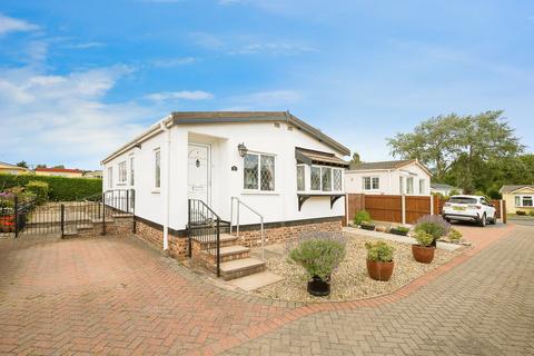 Orchard Park, Elton, Chester
