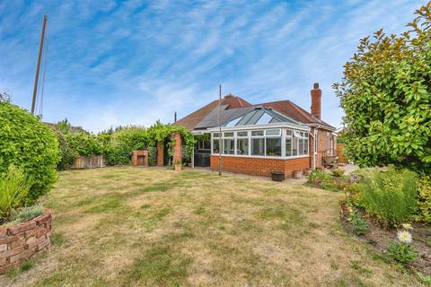 3 bedroom semi-detached bungalow for sale, Fairhome Close, GOSPORT