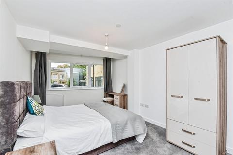 undefined, Vallis Road, Frome