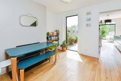 3 bedroom terraced house for sale, Rodden Road, Frome