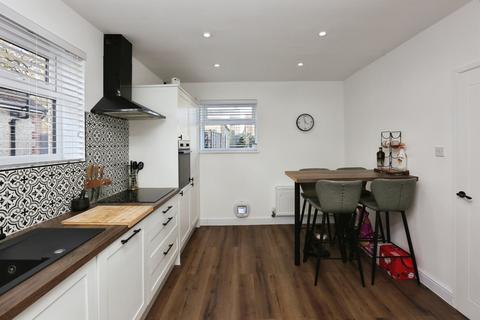 2 bedroom semi-detached bungalow for sale, Braemar Close, Gosport