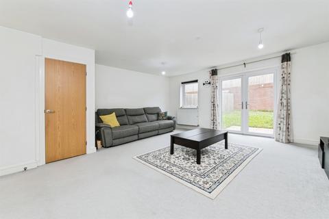 3 bedroom semi-detached house for sale, Staddle Stone Road, Exeter