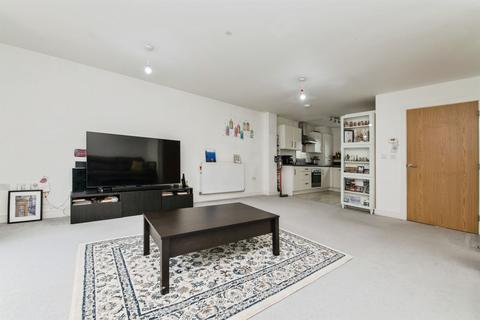 3 bedroom semi-detached house for sale, Staddle Stone Road, Exeter