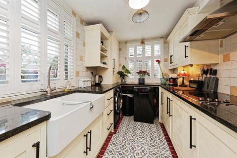 2 bedroom terraced house for sale, Cyprus Road, Faversham