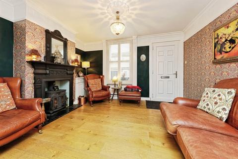 2 bedroom terraced house for sale, Cyprus Road, Faversham