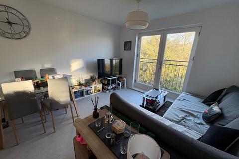 2 bedroom apartment for sale, Searle Drive, Gosport
