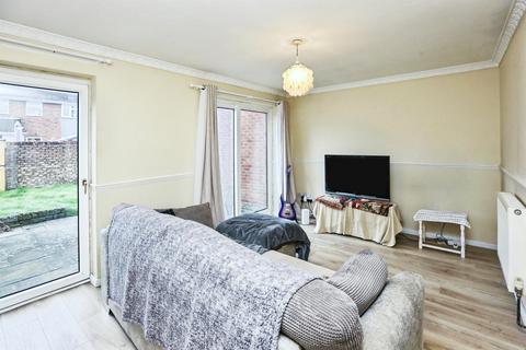 3 bedroom terraced house for sale, Keast Walk, Gosport